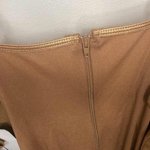 NOT AVAILABLE - Picture 7 of 13